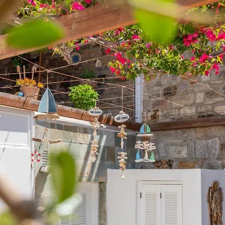 La Casa Di Dolly Bed & Breakfast Galanado